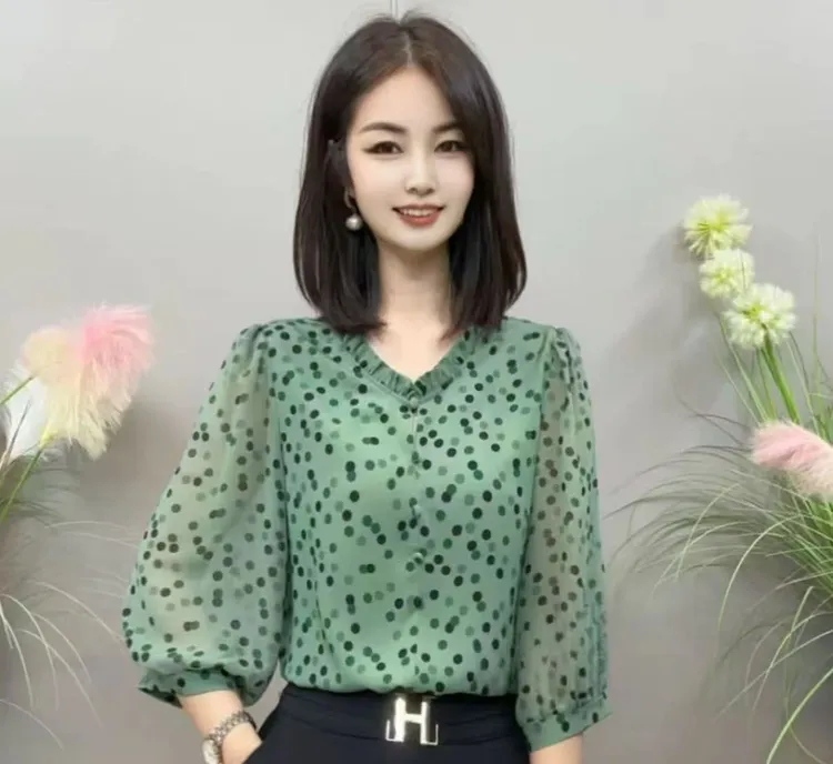 夏季新款波点显瘦宽松小衫百搭减龄时尚气质衬衫