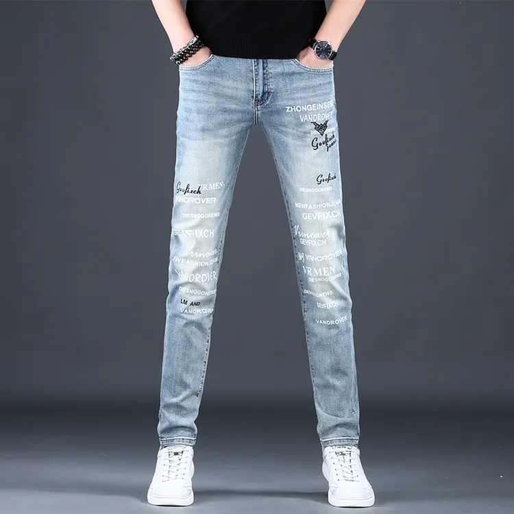 男士春秋刺绣新款2025牛仔裤男款时尚修身小脚裤弹力休闲印花百搭