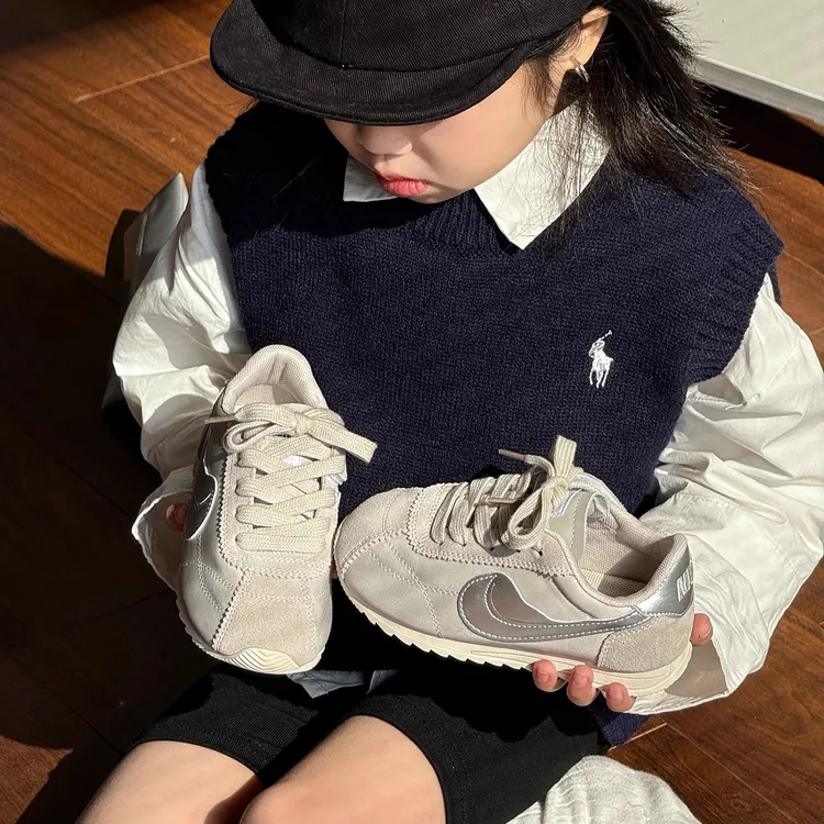 儿童运动鞋2025秋季新款女童阿甘鞋宝宝软底轻便男童鞋透气跑步鞋