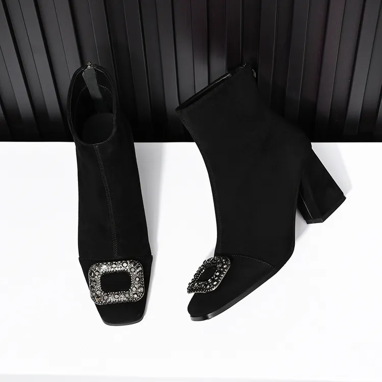 真皮羊皮方扣水钻瘦瘦靴小短靴女秋冬新款绒面方头高跟后拉链靴子