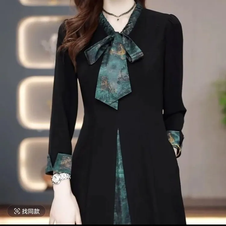 妈妈2025秋季新款假两件连衣裙显瘦气质时尚中长款裙子女