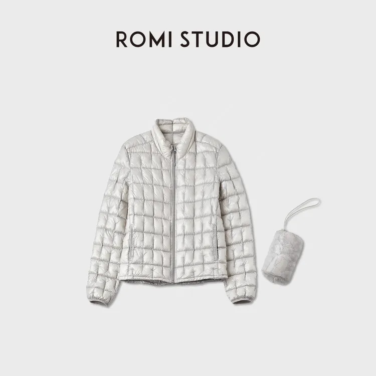 ROMI STUDIO“轻盈锁温”格纹衔缝超轻薄白鹅羽绒外套RWCWWG6175