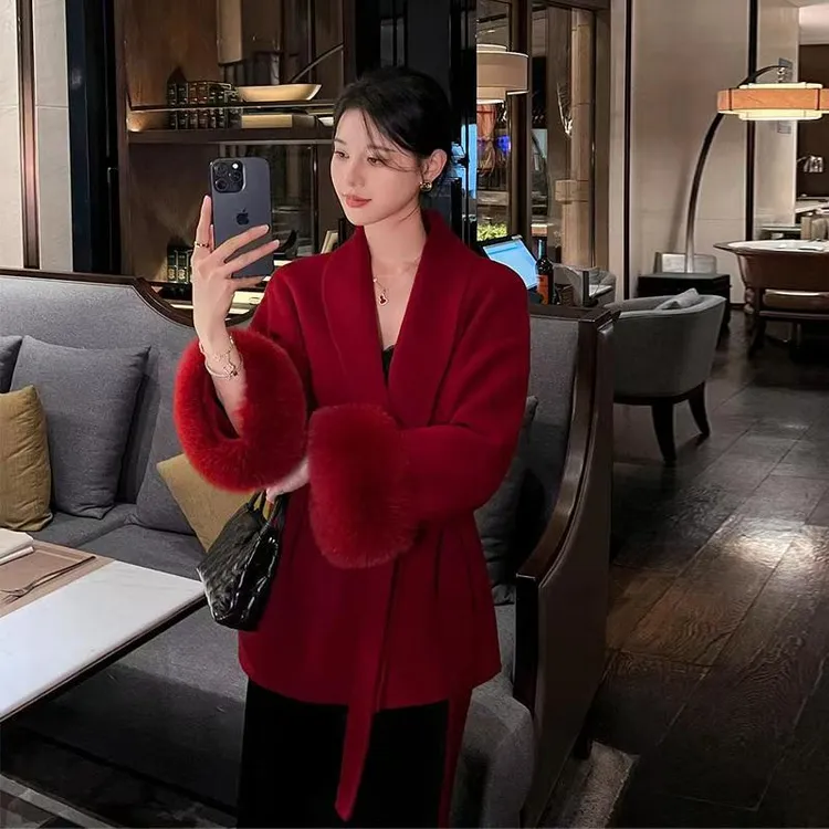 爆款网红气质双面呢大衣女短款收腰2025冬季复古名媛轻奢毛呢外套