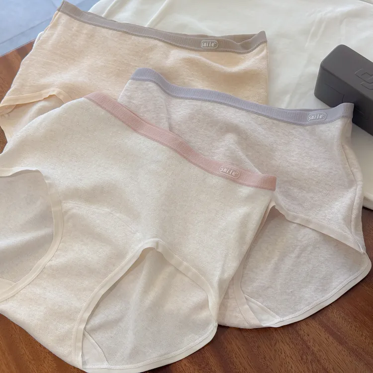 3条 A类彩纱原棉中腰女生内裤女纯棉秋冬新款高腰内裤女胖mm大码