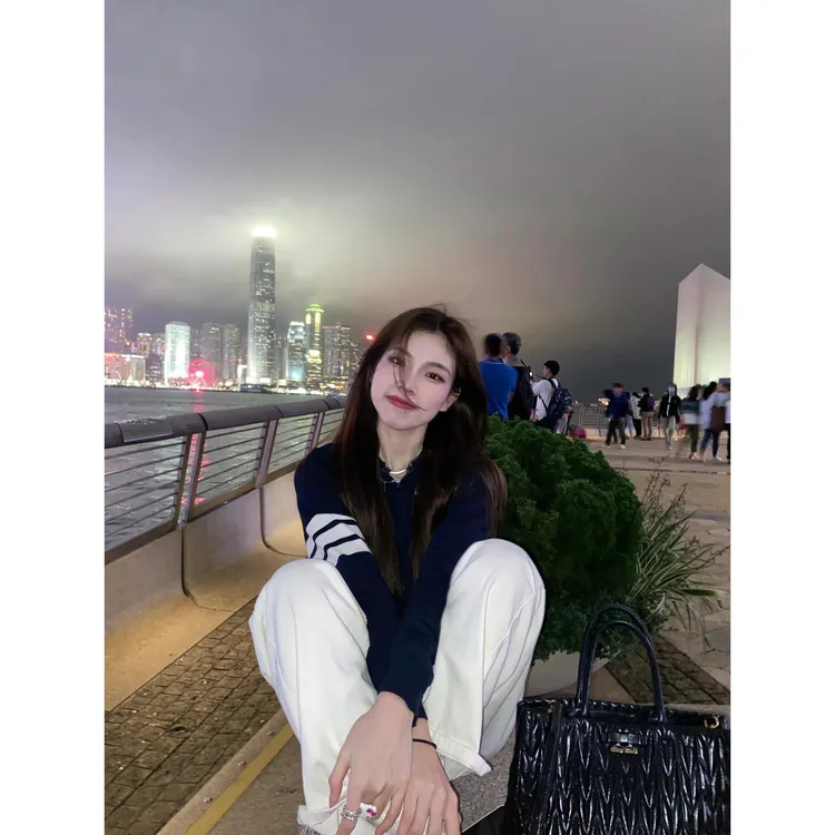秋季新款慵懒高级感学院风复古针织衫女上衣宽松百搭毛衣开衫外套