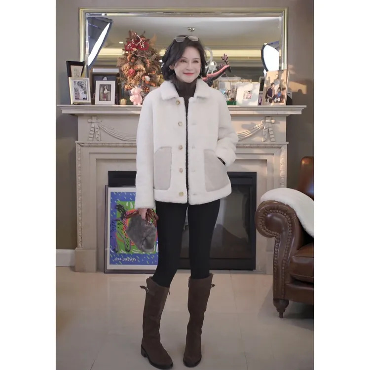 我是摩羯 米粒卷 南非莫斯娜皮毛一体90白鹅绒绵羊毛秋冬外套