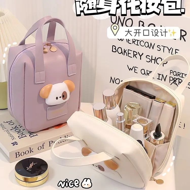 化妆包女2025新款便携大容量高级ins旅行化妆品手提洗漱包收纳袋