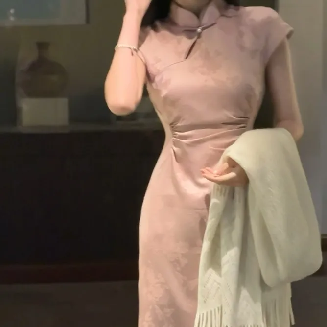 俏娘鱼【花弄影】2025年春季新款蓝色提花淑女后开叉旗袍改良新中式
