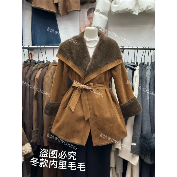 冬季年款大翻领麂皮绒加厚收腰系带中长款静奢风保暖正肩显瘦外套