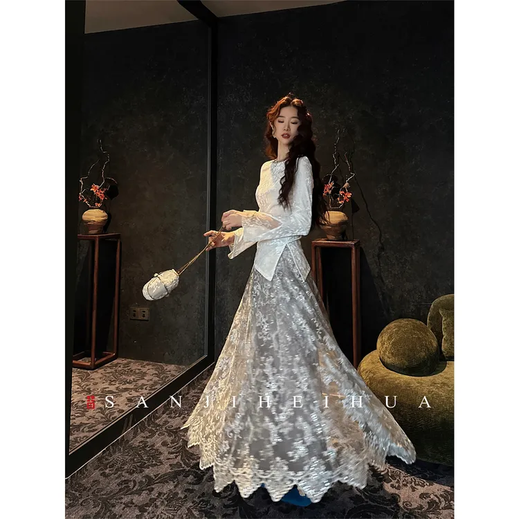 三吉黑花【扶光】新中式珠片刺绣丝绒冬季半身裙2025新款蕾丝网纱