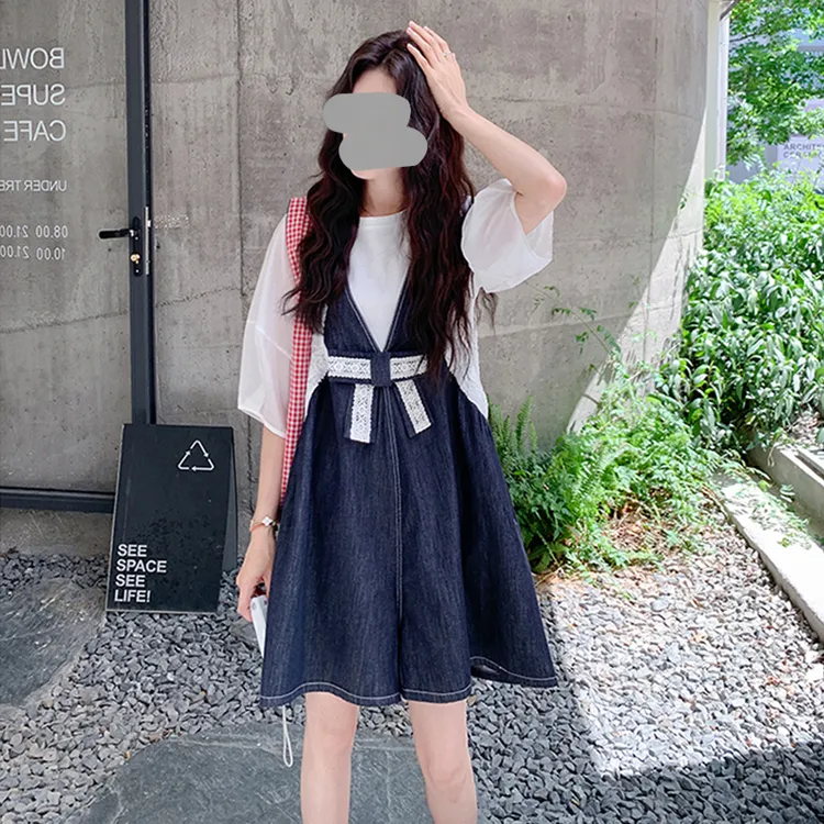 休闲T恤牛仔背带裤套装女夏2025新款小个子超火清纯系穿搭两件套