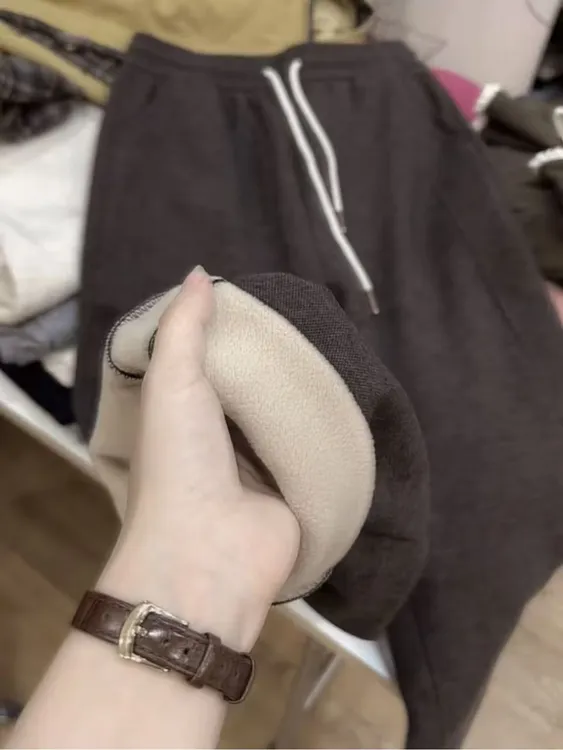 七言家冬季小暖炉 #羚羊咖加绒窄版显瘦直筒裤@