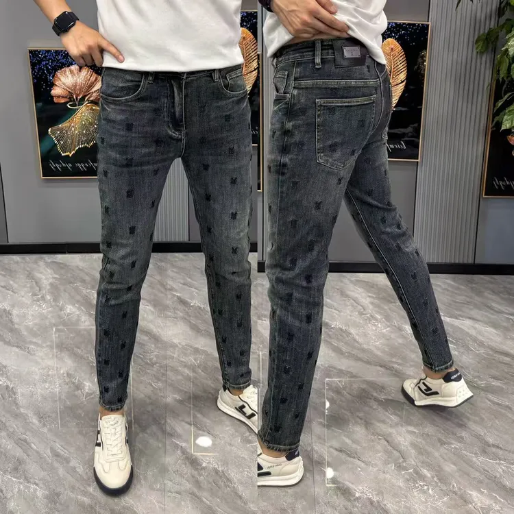 牛仔裤男款秋季新款男裤时尚提花小脚裤潮流美式长裤水洗做旧裤子
