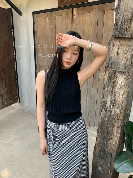 【YOOMINI】90175韩版简约休闲内搭短款背心（含6%羊毛）