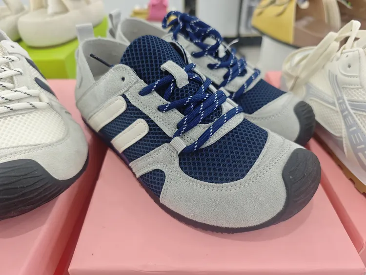 夏季透气休闲德训鞋时尚休闲鞋步鞋单鞋网面轻便潮鞋