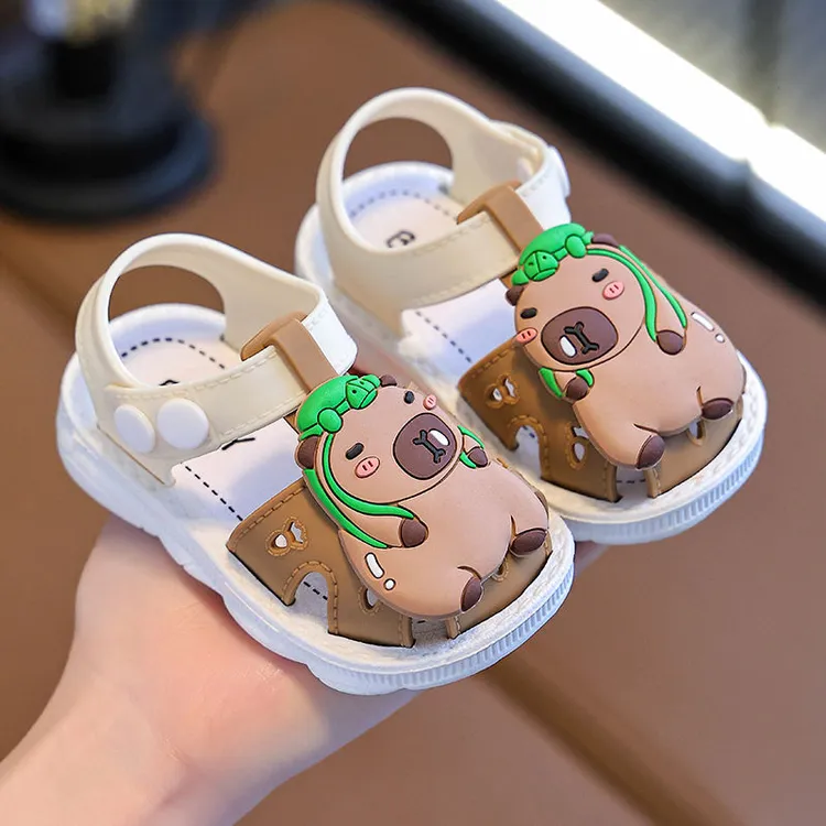 2025夏季新款儿童室内外包头防滑软底卡通婴幼儿学步鞋沙滩凉鞋