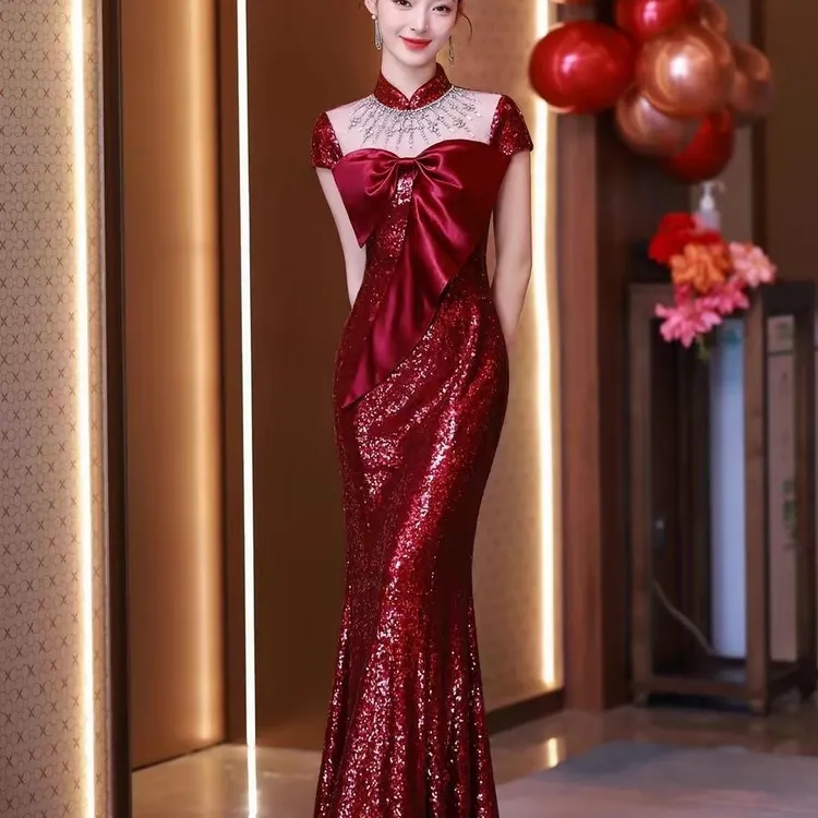 红色晚礼服女2025新款高级感独特绝美结婚敬酒订婚宴重工亮片鱼尾