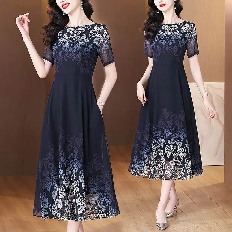 xrxm6002设计感洋气减龄连衣裙女2025夏季新款时尚一字领印花长裙