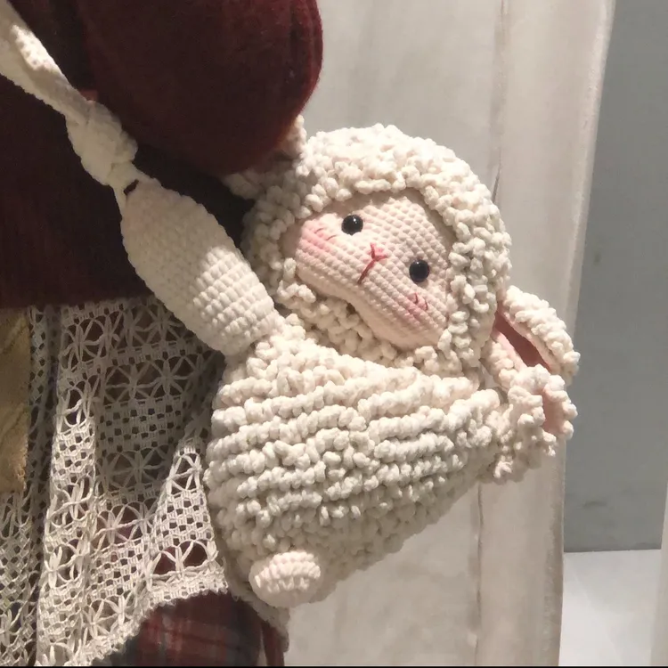 成品小羊包原创成品手工钩织可爱斜挎双肩礼物钩针编织少女针织