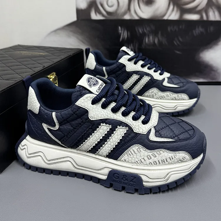 加肥加宽大码男鞋45软底软面休闲鞋46舒适耐磨运动鞋47爆款潮鞋