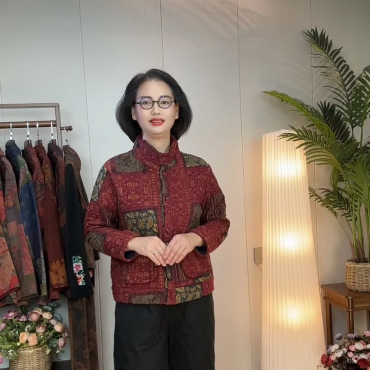 <夹克棉衣1>斜纹棉数码印花女长袖立领外套夹克式棉衣冬季2541