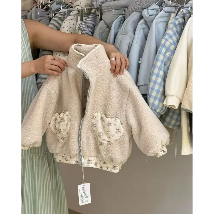 女童25秋冬新款加厚两面穿女宝爱心口袋碎花棉服保暖棉衣小童外套