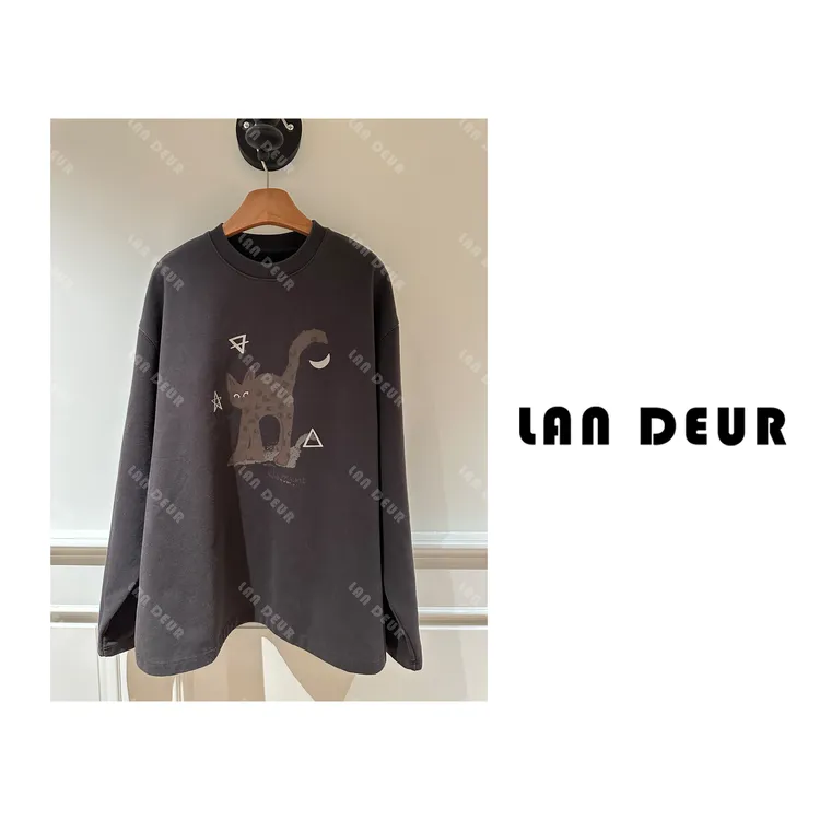 JIUJIU【焦糖泡芙】百搭休闲卡通印花减龄卫衣圆领长袖打底上衣女