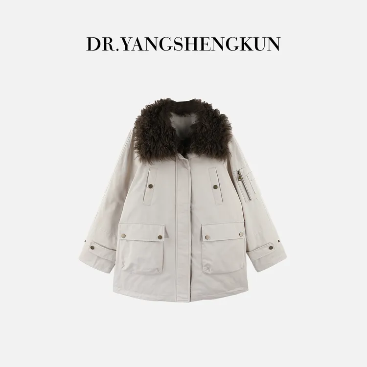 杨圣坤2025冬季新品90鹅绒羊皮毛一体工装风保暖羽绒服TR2510215