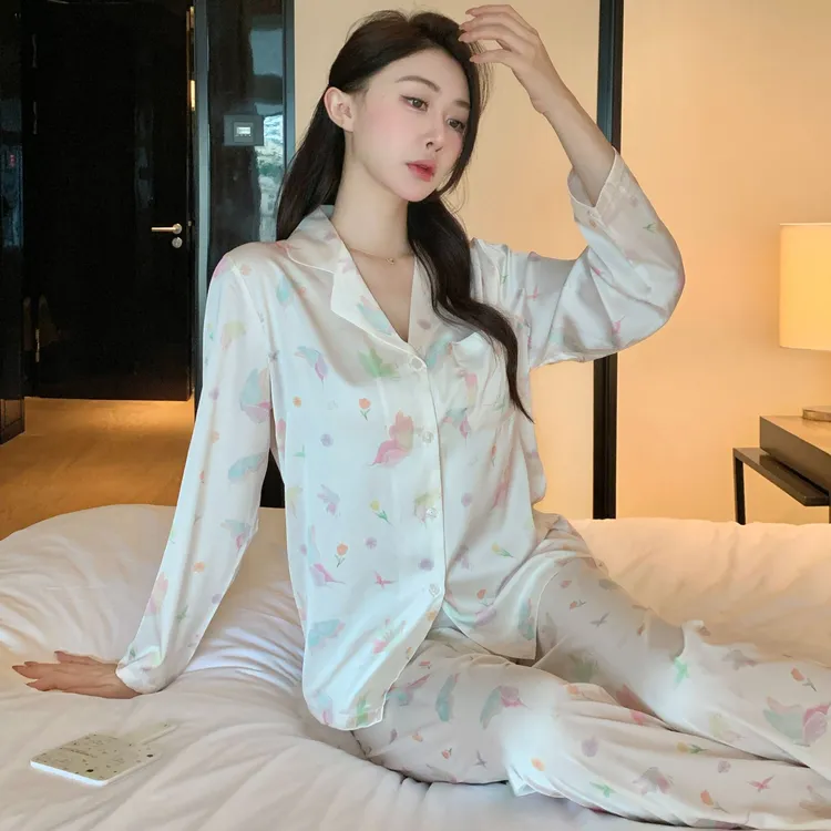 春秋季睡衣长袖长裤两件套甜美蝴蝶彩绘晕染舒适亲肤家居服套装