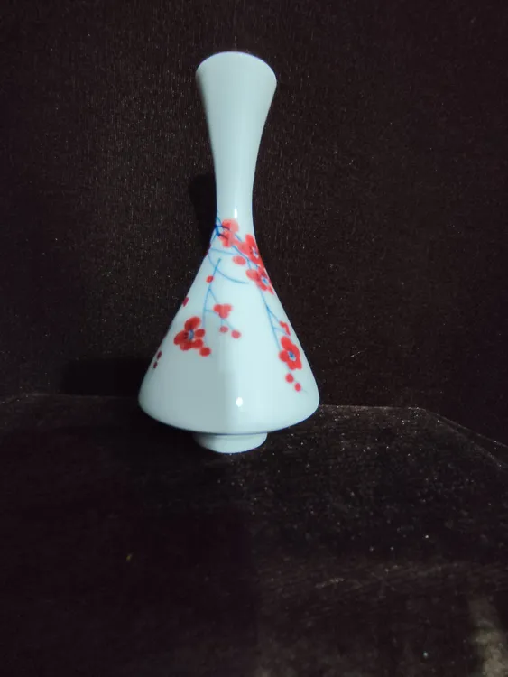 景德镇手绘青花釉里红小花瓶