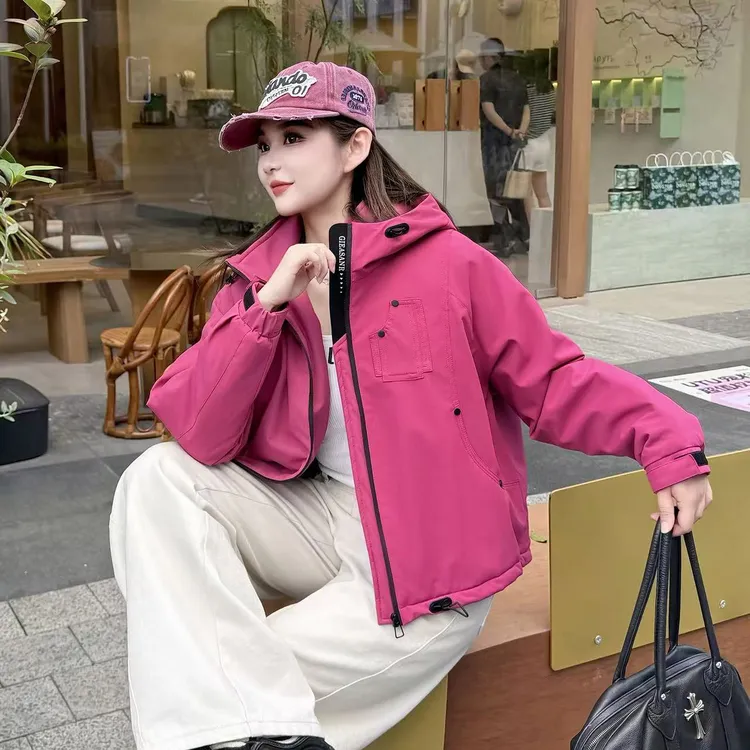 2025冬季新品时尚潮流百搭加棉连帽拉链女士派克冲锋衣外套8196