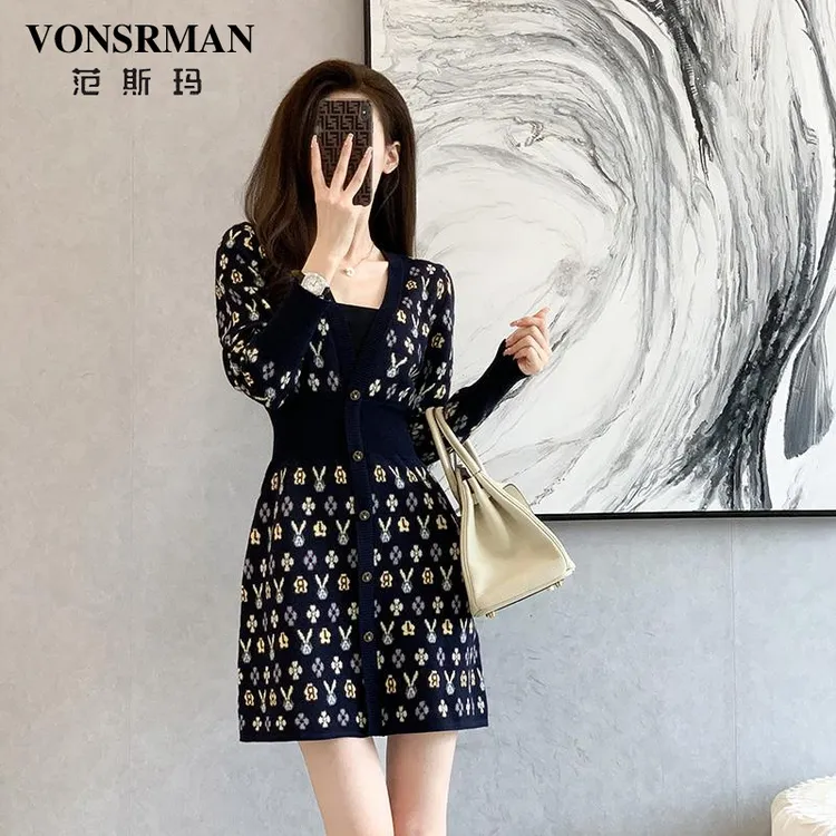 法式小香风长袖针织深V连衣裙女2025春秋新款收腰显瘦碎花打底裙