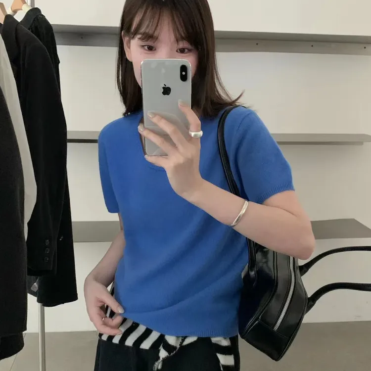 2025秋新款U型领短袖套头羊毛针织衫女装时尚气质百搭针织短袖