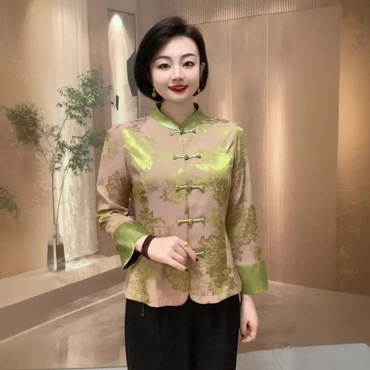 优雅气质短款上衣夏季新款复古盘扣中年妈妈装提花仿真丝缎开衫外