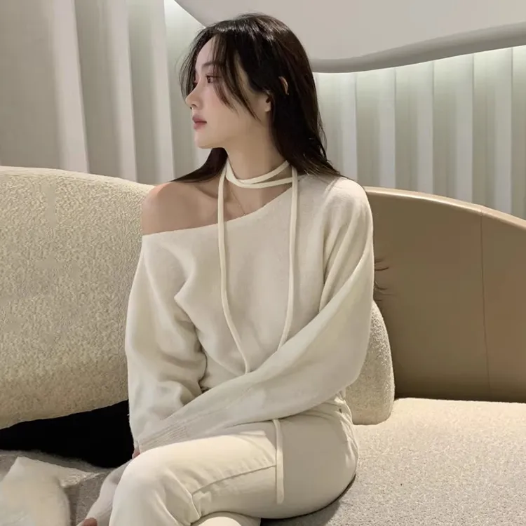 韩国气质毛衣女秋冬新款法式复古露肩休息百搭系带长袖针织上衣潮