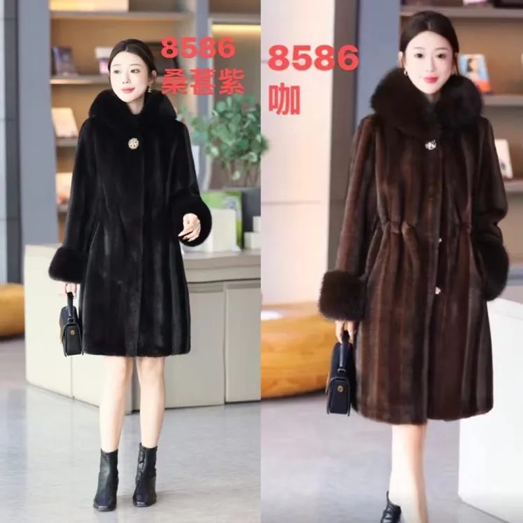 中老年妈妈冬季洋气过膝长款水貂绒加厚外套
