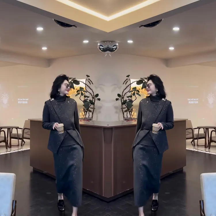 2025早春新款时尚套装洋气减龄马甲外套高腰阔腿裤休闲三件套女装