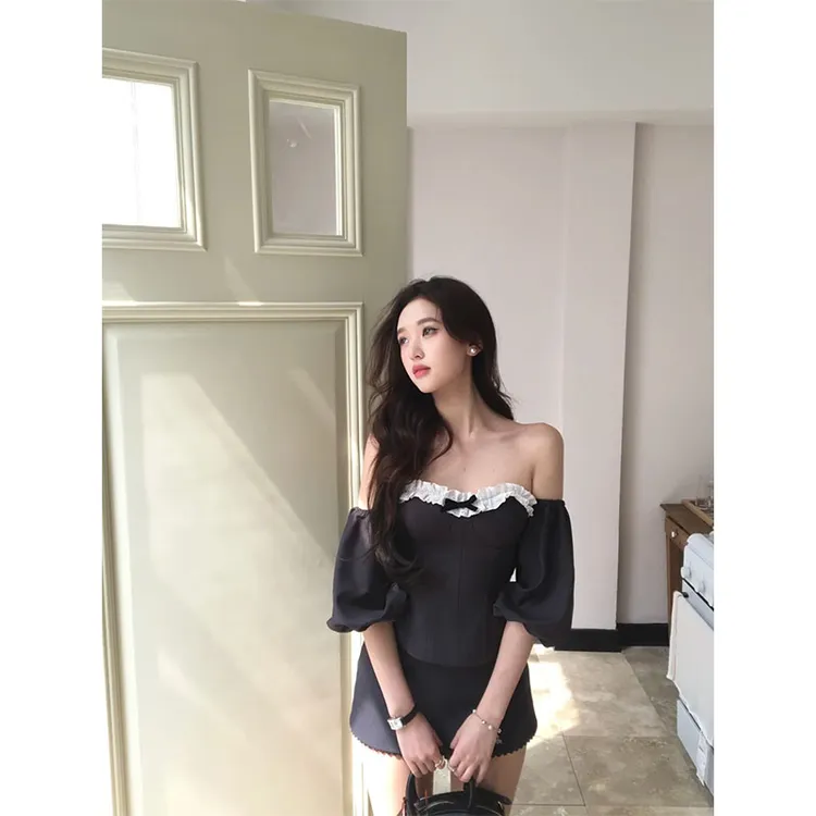 设计感休闲缩褶花边两穿抹胸一字肩上衣高腰修身显瘦短裤两件套女
