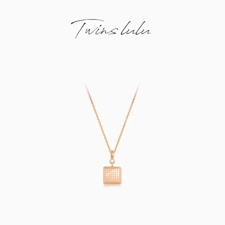 TWINS LULU  镀K金【方块蜂巢】时尚简约几何方形项链TSJ9998