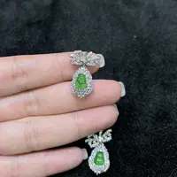 【上旭珠宝马哥推荐】天然翡翠A货满绿葫芦吊坠 多样性发一件