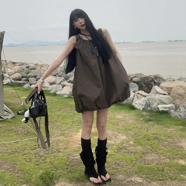 孕妇装2025夏装爆款小众设计感褶皱宽松休闲蓬蓬裙花苞孕妇连衣裙