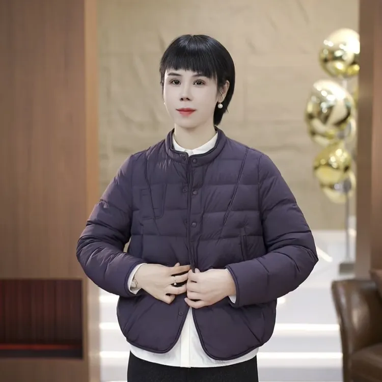 【渲渲推荐】QQ-9682冬季时尚百搭减龄分割线羽绒服