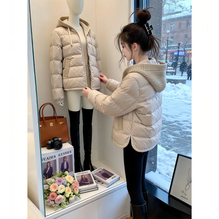 霖优【温暖冬日】2025冬季新款拼色设计感长袖棉服女洋气通勤风外套