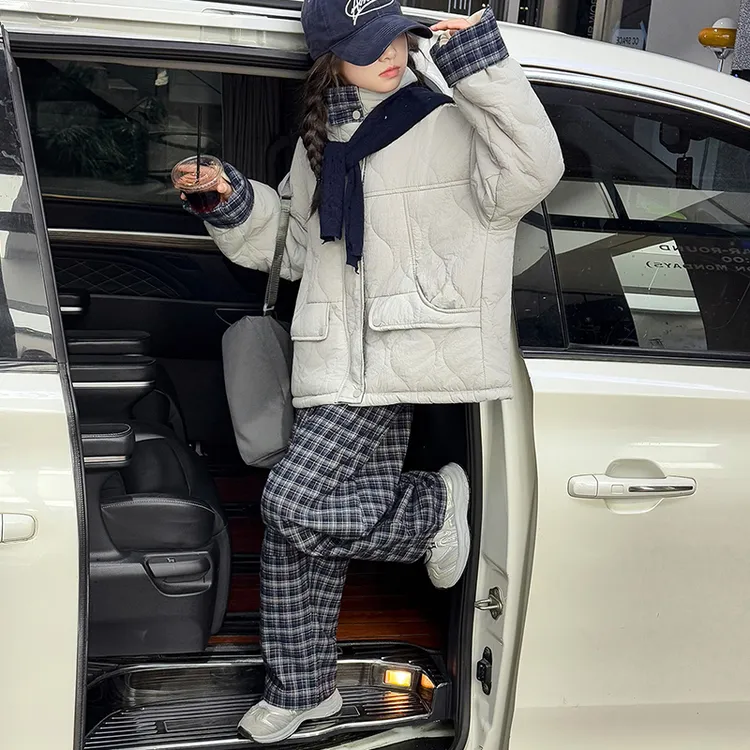 女童洋气棉外套秋冬季2025新款韩版洋气加绒格子休闲弯刀裤两件套