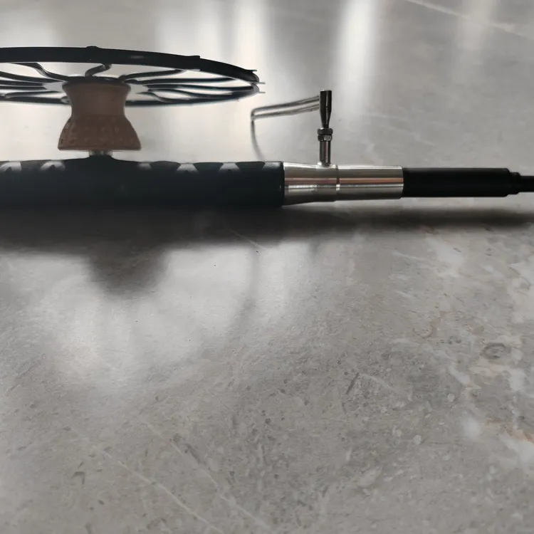 手工制作EVA发泡把手搭配磨砂黑十三代航空铝盘的枪