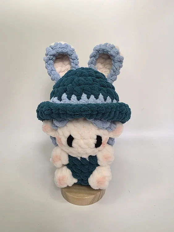 成品手工钩织软糖明星周边创意玩偶鹭卓兔子