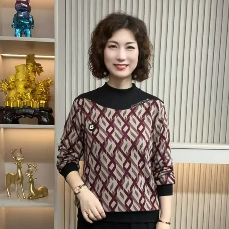 妈妈装流行时尚潮牌女装宽松秋装女士欧若拉独特漂亮上装休闲长袖