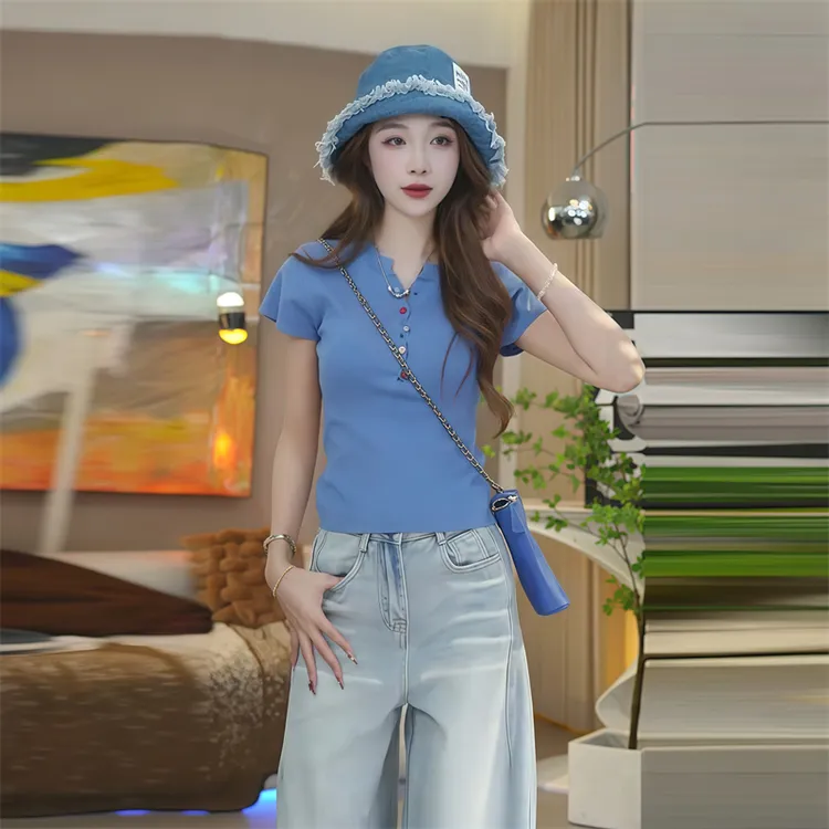 2025夏季新款时尚设计感别致纽扣短袖T恤女休闲百搭洋气打底