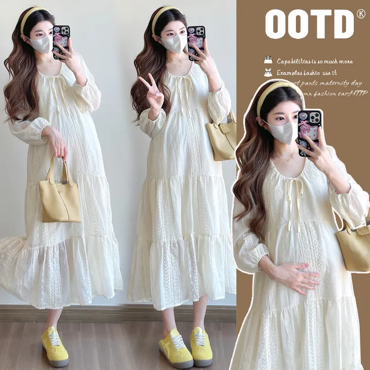 孕妇装秋装2025新款秋季外穿时尚洋气刺绣裙子春秋季中长款连衣裙