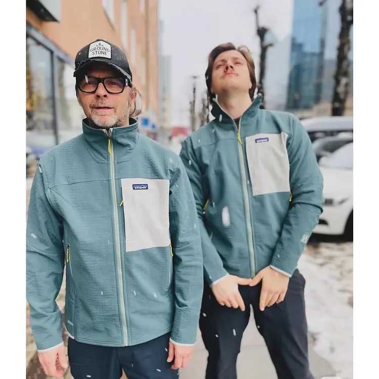 户外R2巴家TechFace软壳打底薄款外套防风防泼水立领拉链夹克